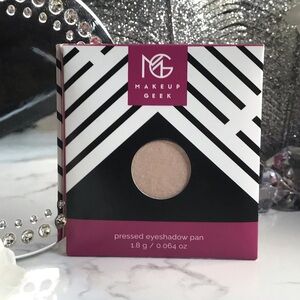 🎈🎉FREE w any Purchase! Makeup Geek Shimma Shimma Eyeshadow Round Pan 1.8g *NIP